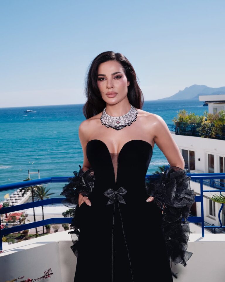 نادين نسيب نجيم تطل في مهرجان كان بطقم مصمم خصيصا من مارلي نيويورك