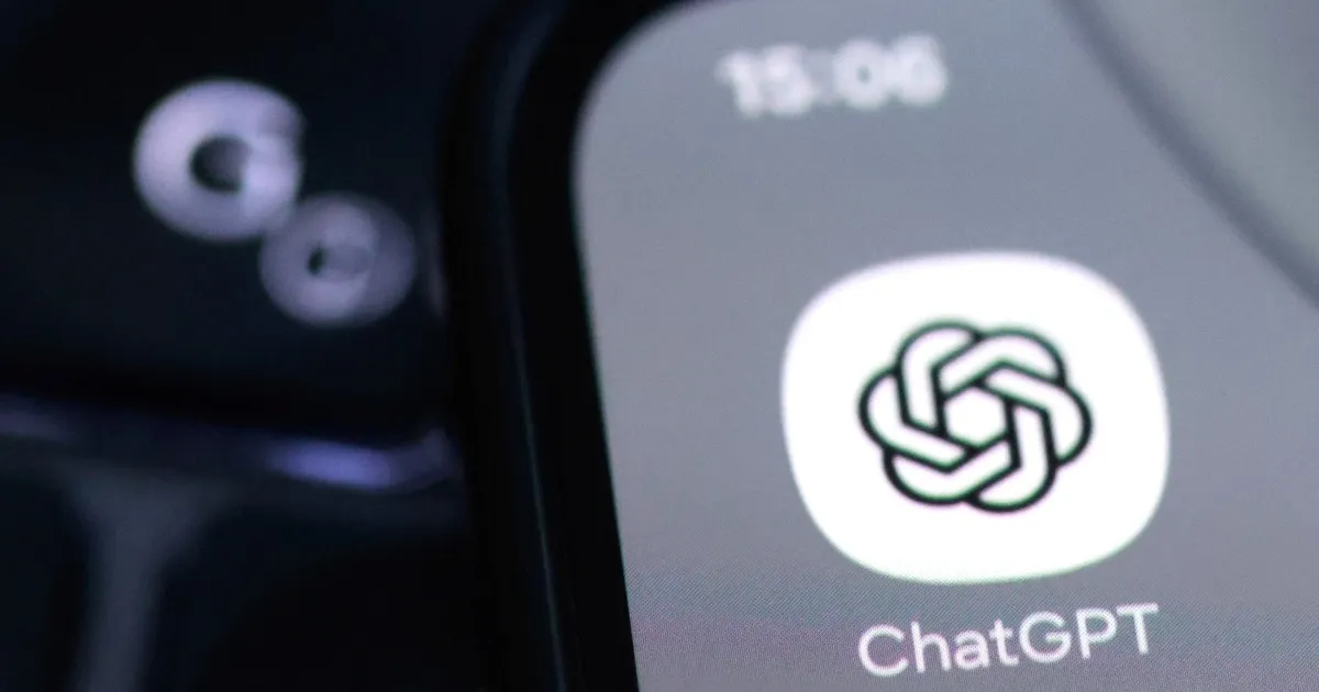 OpenAI تؤكد تعطل خدمات ChatGPT عالمياً