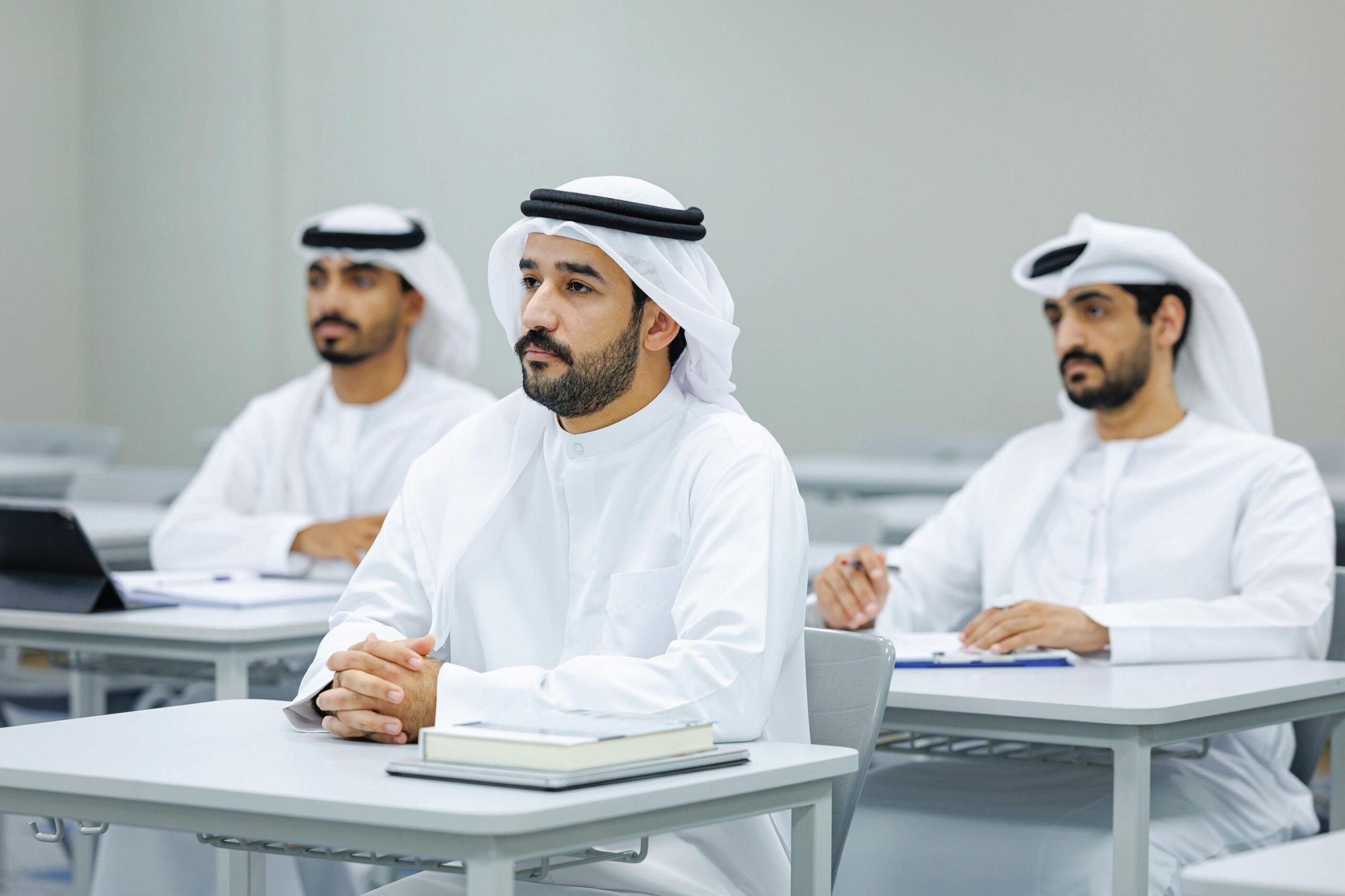 جامعة محمد بن زايد للعلوم الإنسانية تطلق دبلوم “التحصين الفكري وتفكيك خطاب التطرف”