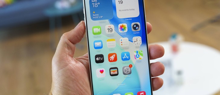 آبل تسعى لخفض تكلفة شاشة iPhone 18 Pro Max في خطوة لتقليل نفقات الإنتاج