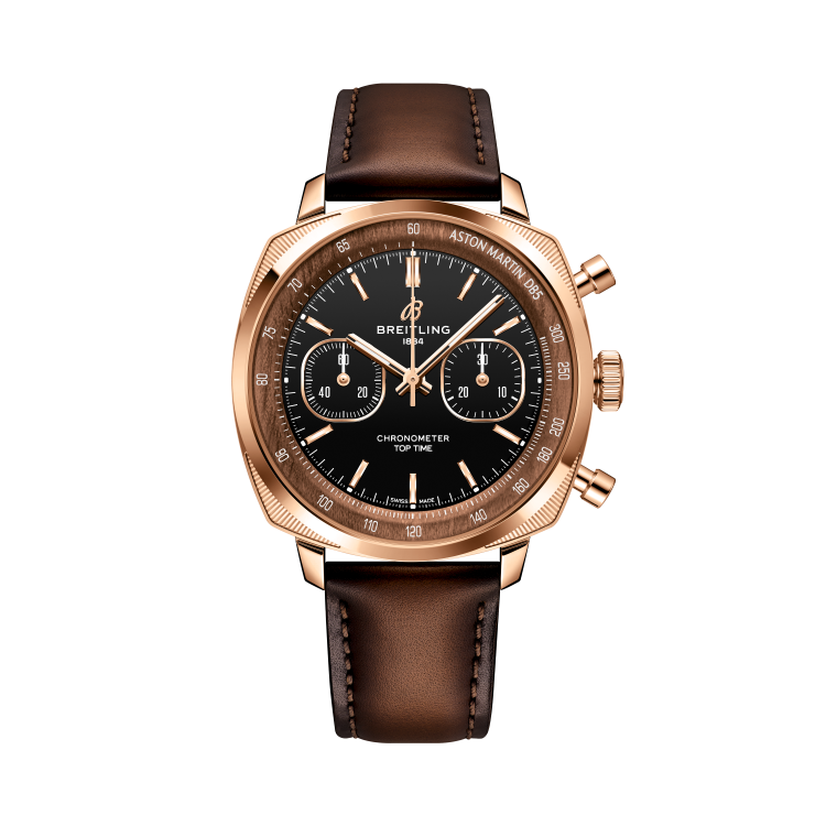 الزمن والسرعة يلتقيان مجدداً: Breitling و Aston Martin يقدمان Top Time تكريم للعبة DB5 الأيقونية