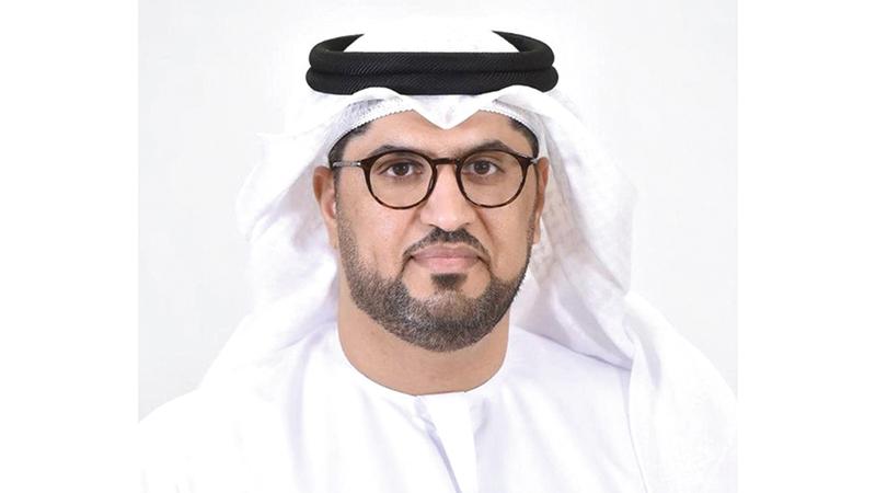 في دقيقتين.. سفير الإمارات لدى روسيا ينهي انتظاراً استمر 5 ساعات لمواطنين عند منفذ أوروبي