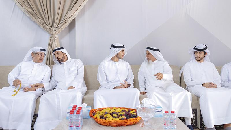 محمد بن راشد بن محمد يقدم واجب العزاء في وفاة عبدالله مبارك خلفان بن خرباش