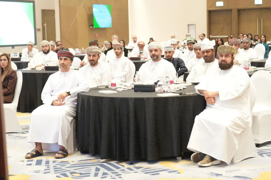 لتعزيز علاقته مع رواد الأعمال بنك ظفار يُنظم ملتقى نمو للمؤسسات الصغيرة والمتوسطة