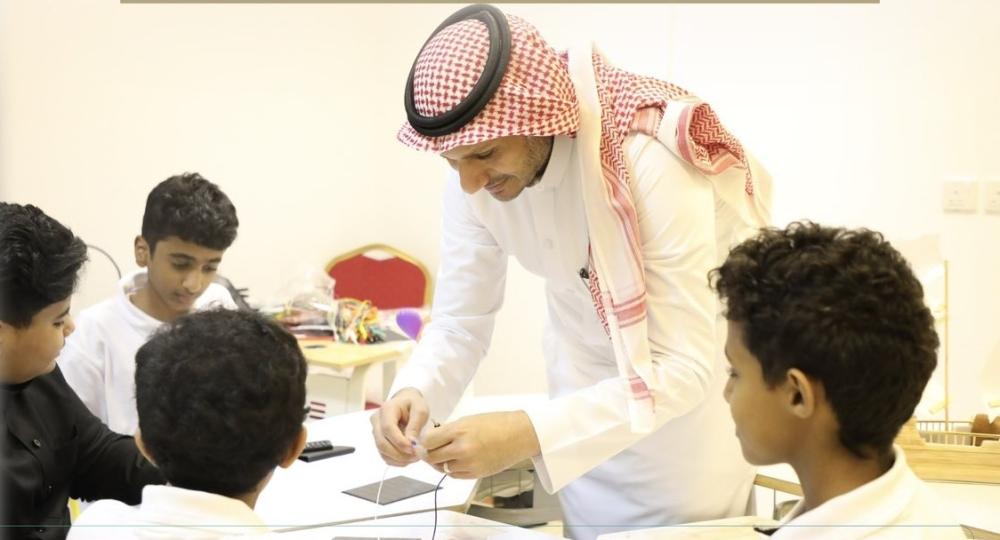 3 مسارات خدمية وتقنية لتمكين الطلاب ذوي الإعاقة بالتعليم