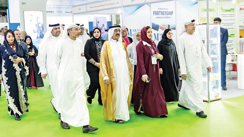 حشر بن مكتوم يفتتح الدورة الـ 31 من مؤتمر ومعرض دبي الدولي للصيدلة والتكنولوجيا