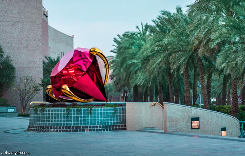 75 عملا تحوّل الرياض إلى معرض فني مفتوح