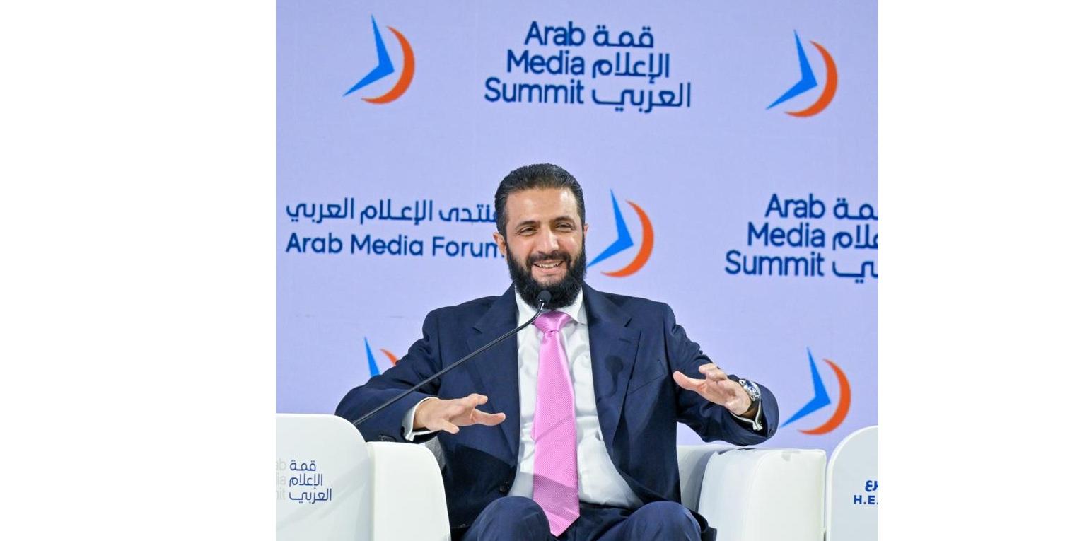 الشرع من قمة الإعلام العربي في دبي: «شعب سورية له في القلب وجدٌ».. أبيات لمحمد بن راشد تعكس عمق محبته لسورية وشعبها