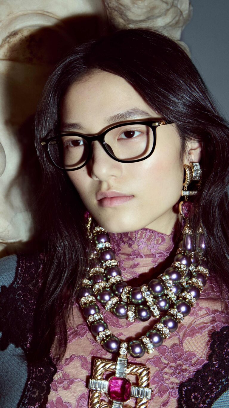 إطلاق حملة VALENTINO EYEWEAR لخريف/شتاء