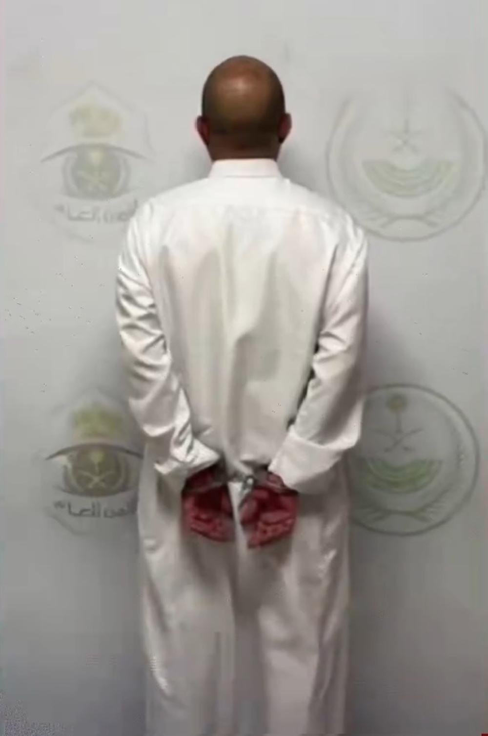 عاجل – الرياض.. القبض على مقيم أساء للمرأة ومارس عبارات تمس الآداب العامة والقيم الدينية