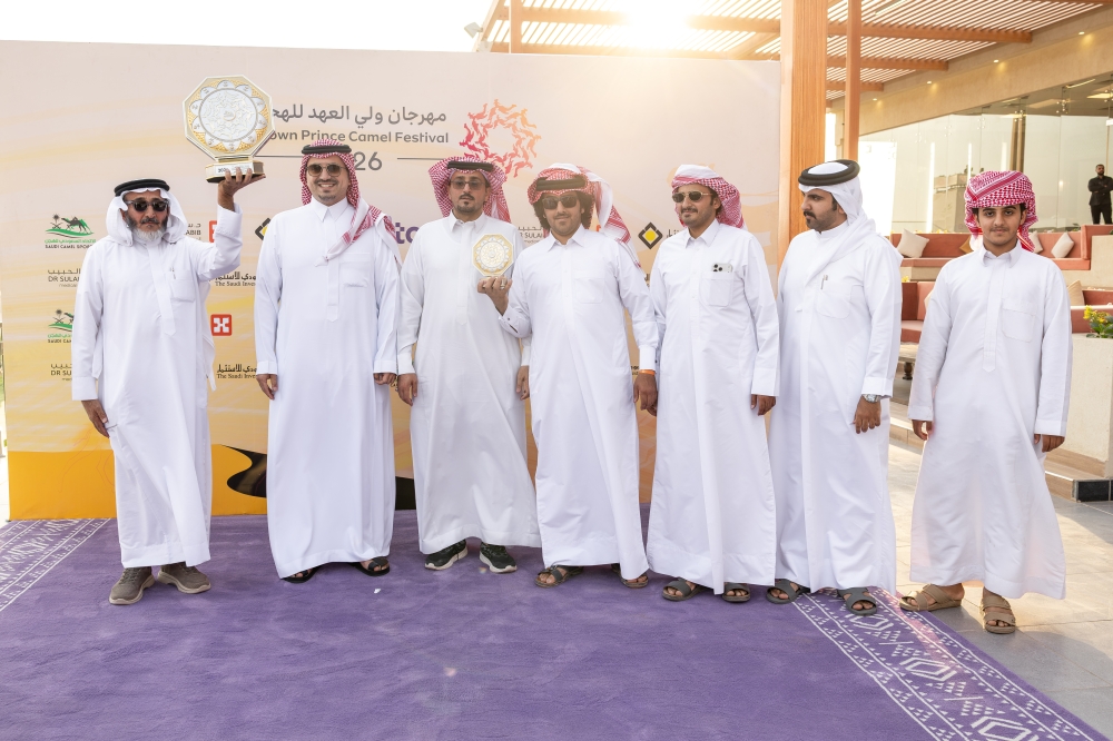 فهد بن جلوي يتوج أبطال "اللقايا" في سادس أيام المهرجان