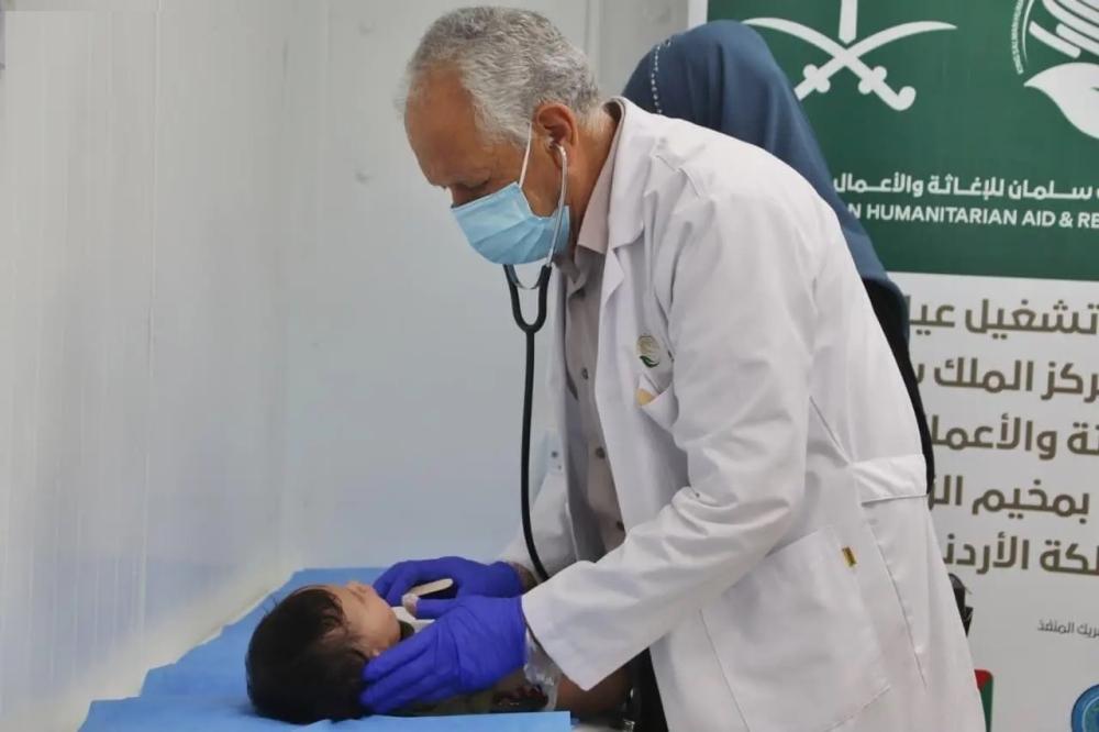 أغسطس.. 6.320 مستفيدًا من عيادات “الملك سلمان للإغاثة” في مخيم الزعتري