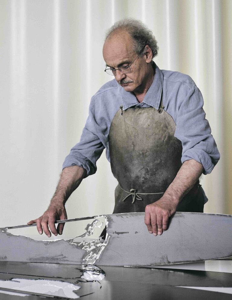 LINDBERG الراعي الرسمي للنظارات لـ The Armory Show