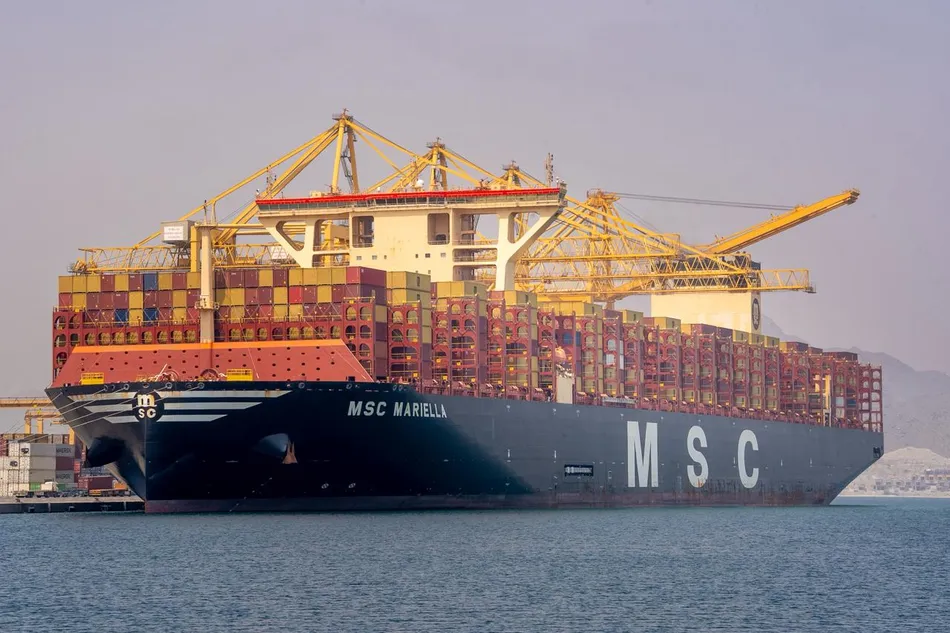 ميناء خورفكان يستقبل «MSC MARIELLA» إحدى أكبر سفن الحاويات في العالم بسعة أكثر من 24 ألف حاوية نمطية