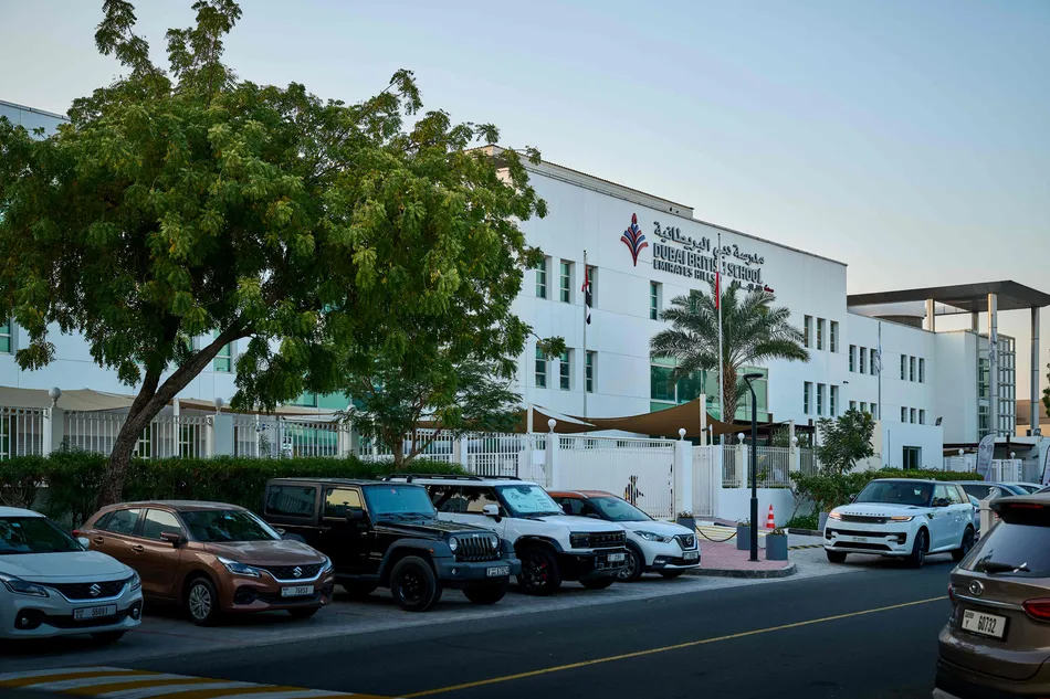 جامعة سانت جورج وشركة “تعليم” تطلقان مسارات جديدة في الطب للطلاب الإماراتيين مع تنامي الطلب على الكفاءات في مجال الرعاية الصحية