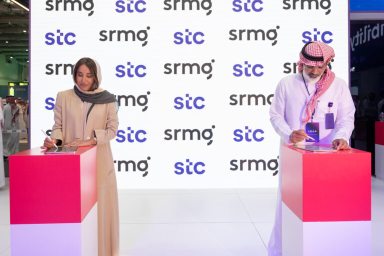 مجموعة stc وSRMG توقّعان مذكرة تفاهم لتعزيز قدرات الإنتاج الإعلامي في السعودية
