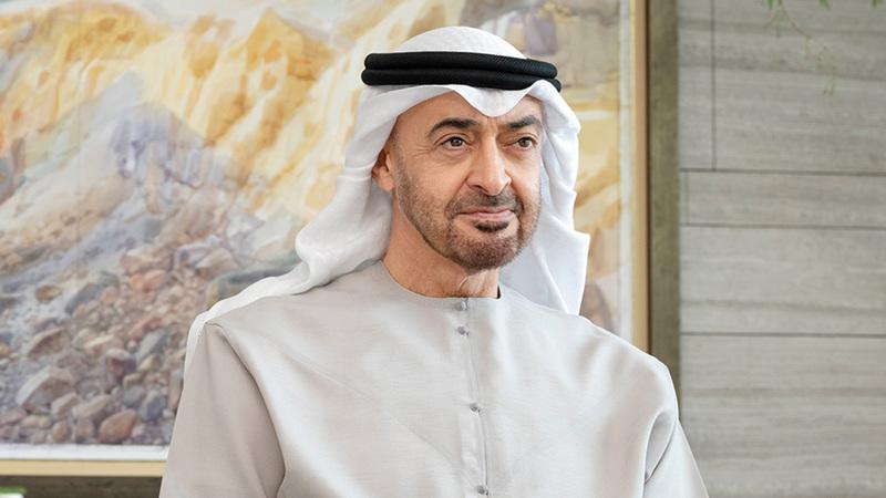 رئيس الدولة وملك هولندا يبحثان هاتفياً تعزيز علاقات التعاون